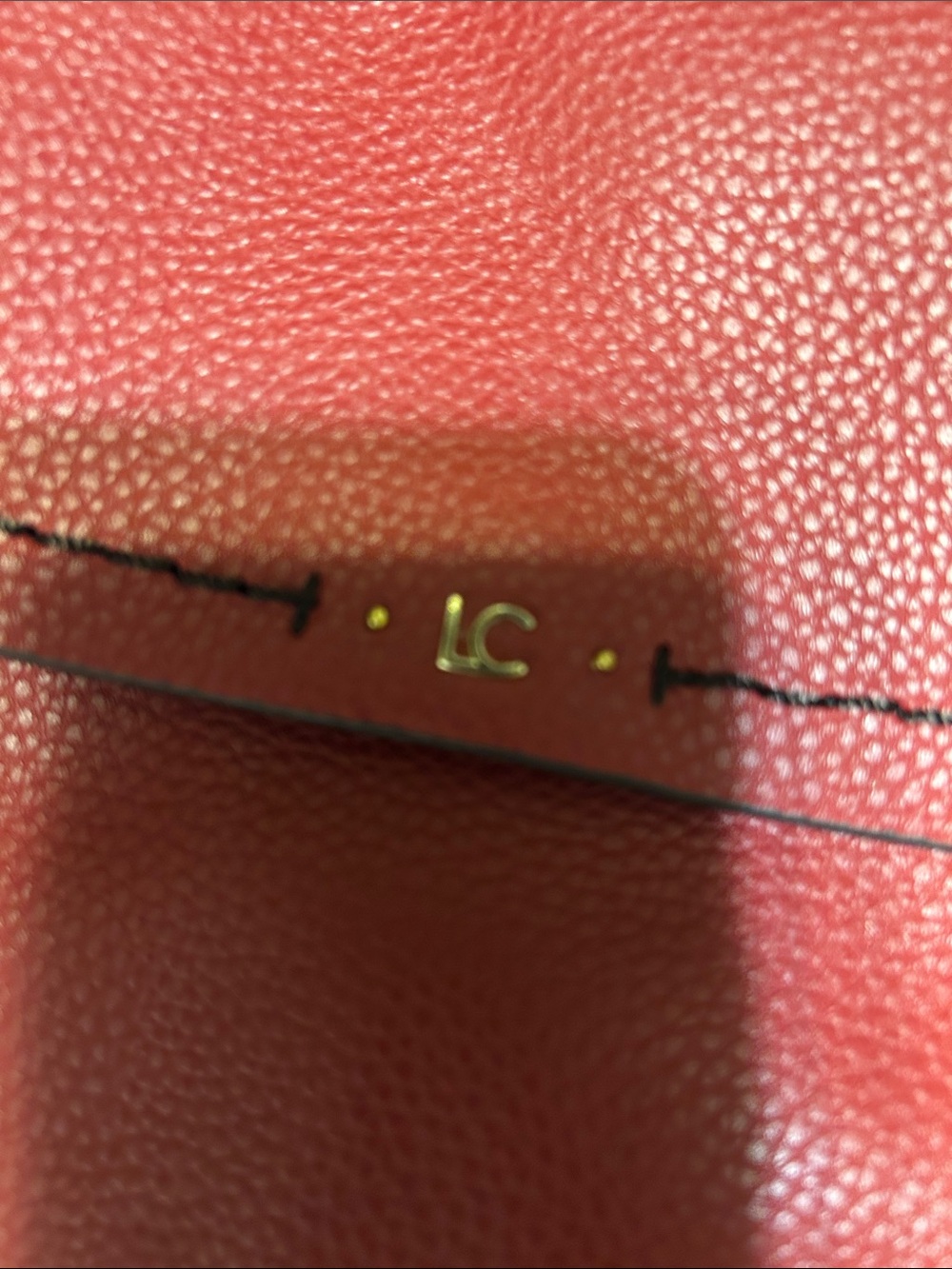 Liz Claiborne Red Pebbled Leather Crossbody Bag - Picture 2 of 11